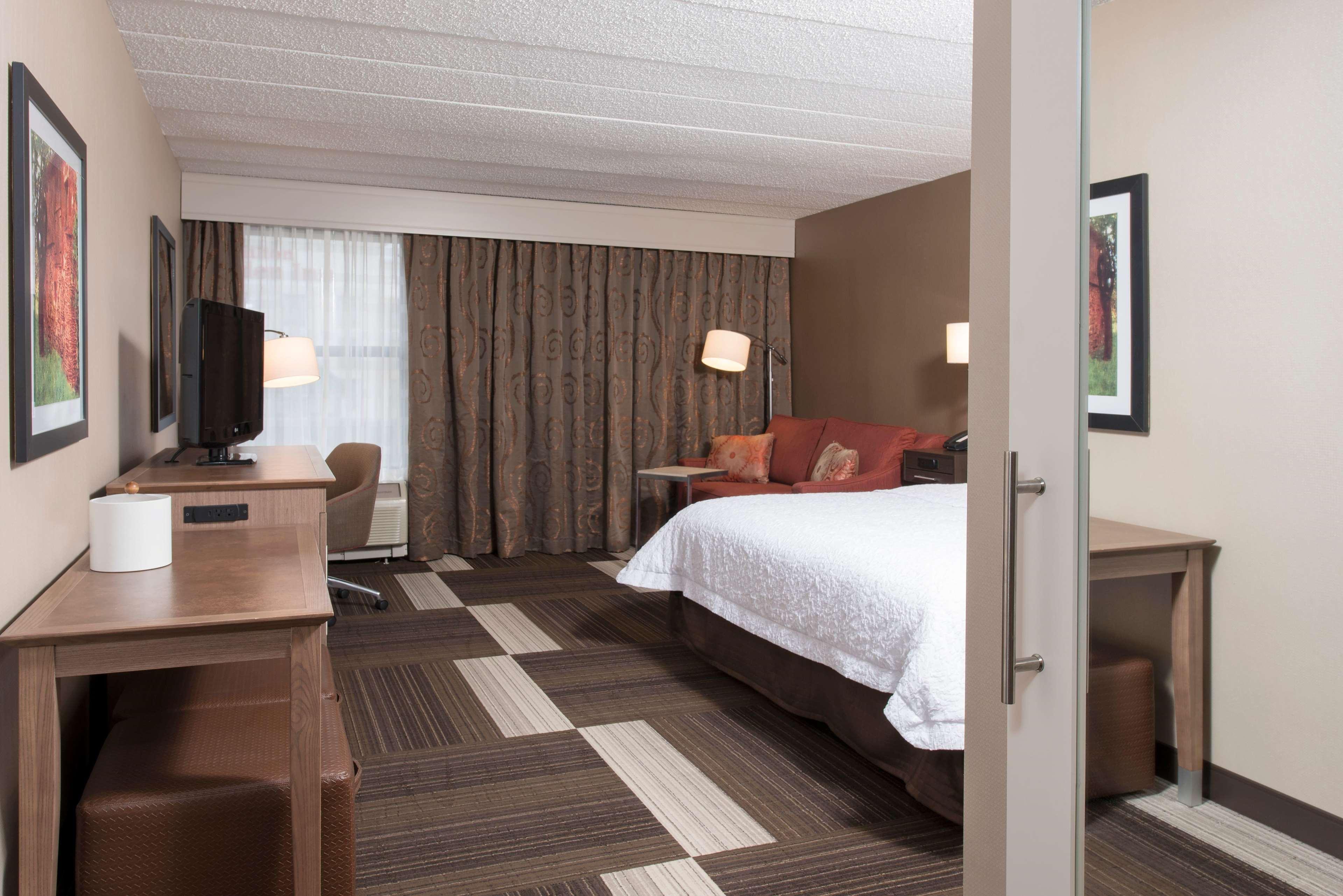 Hampton Inn Columbus/Taylorsville Edinburgh Bagian luar foto
