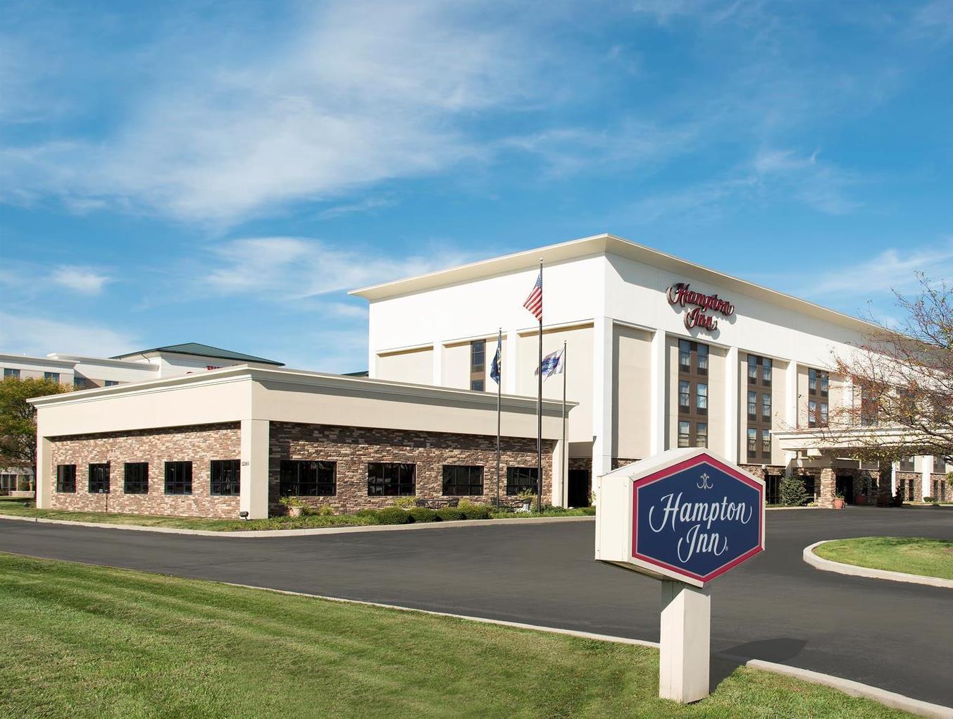 Hampton Inn Columbus/Taylorsville Edinburgh Bagian luar foto