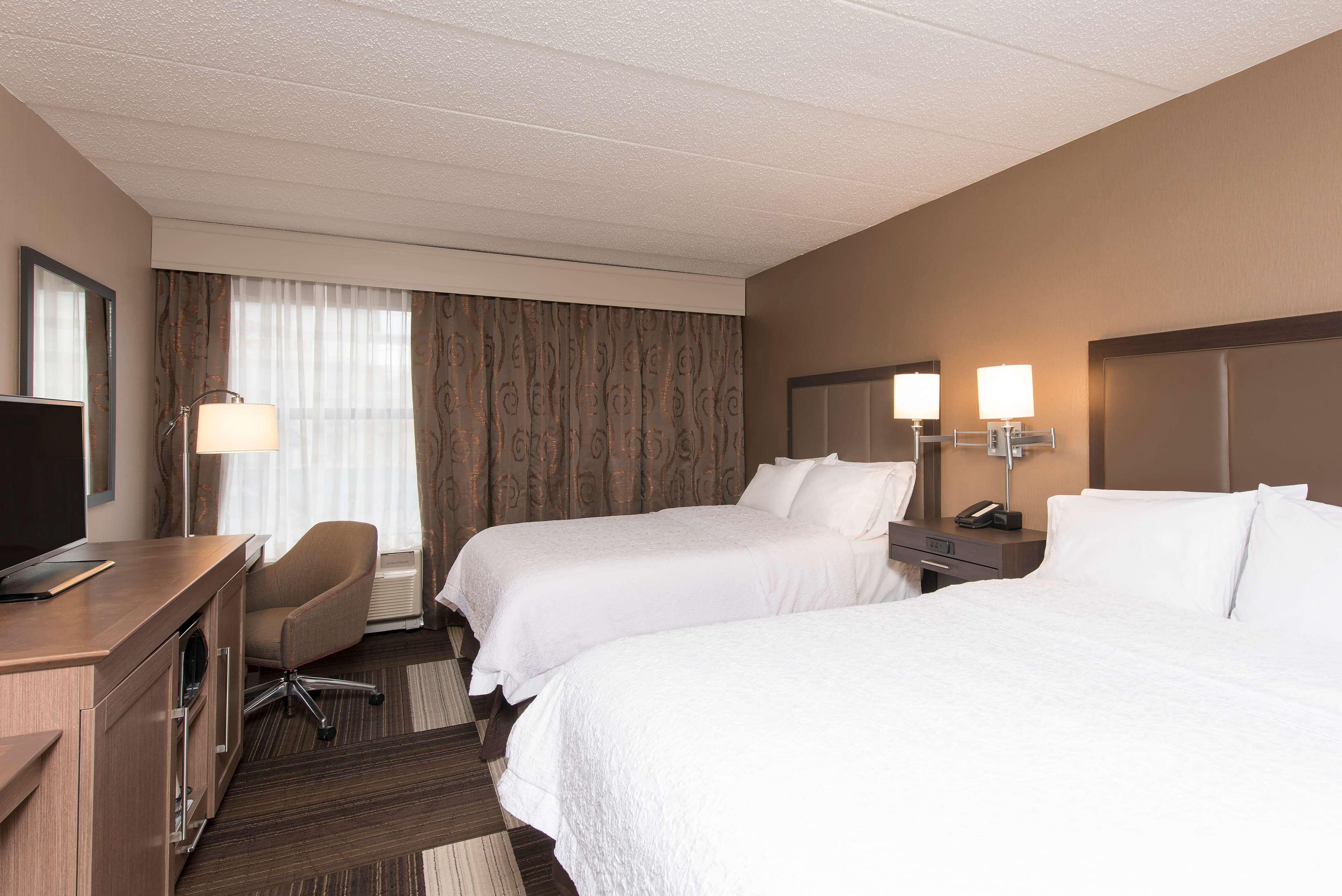 Hampton Inn Columbus/Taylorsville Edinburgh Bagian luar foto