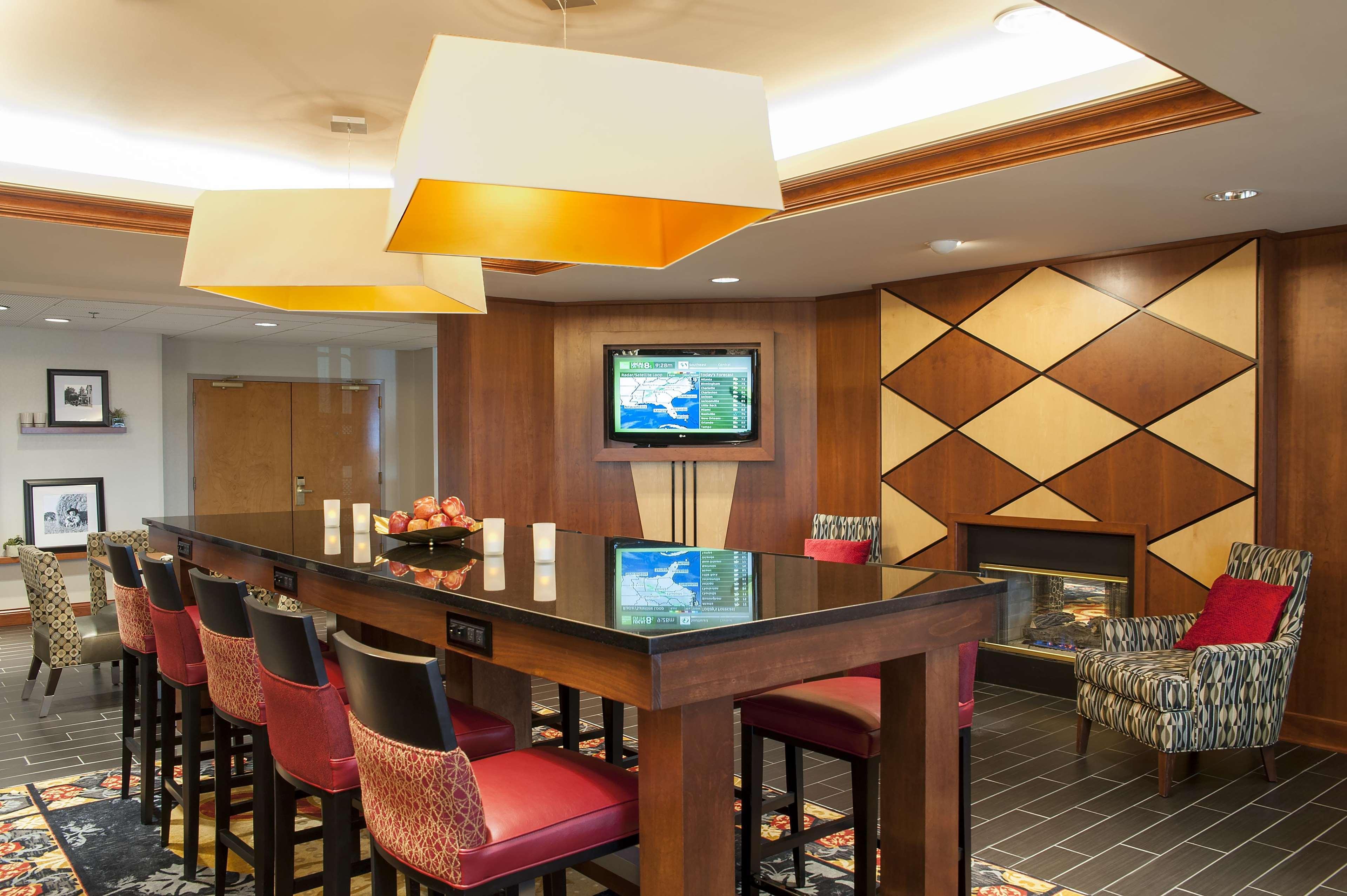 Hampton Inn Columbus/Taylorsville Edinburgh Bagian luar foto