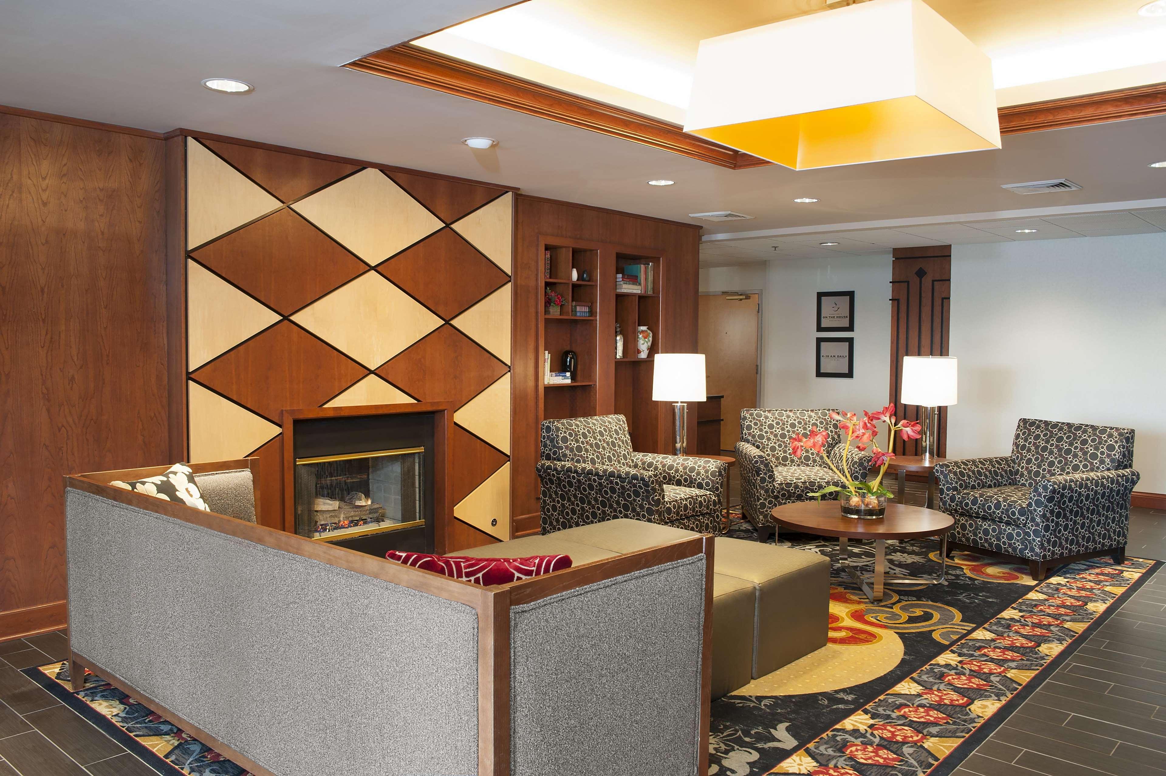Hampton Inn Columbus/Taylorsville Edinburgh Bagian luar foto