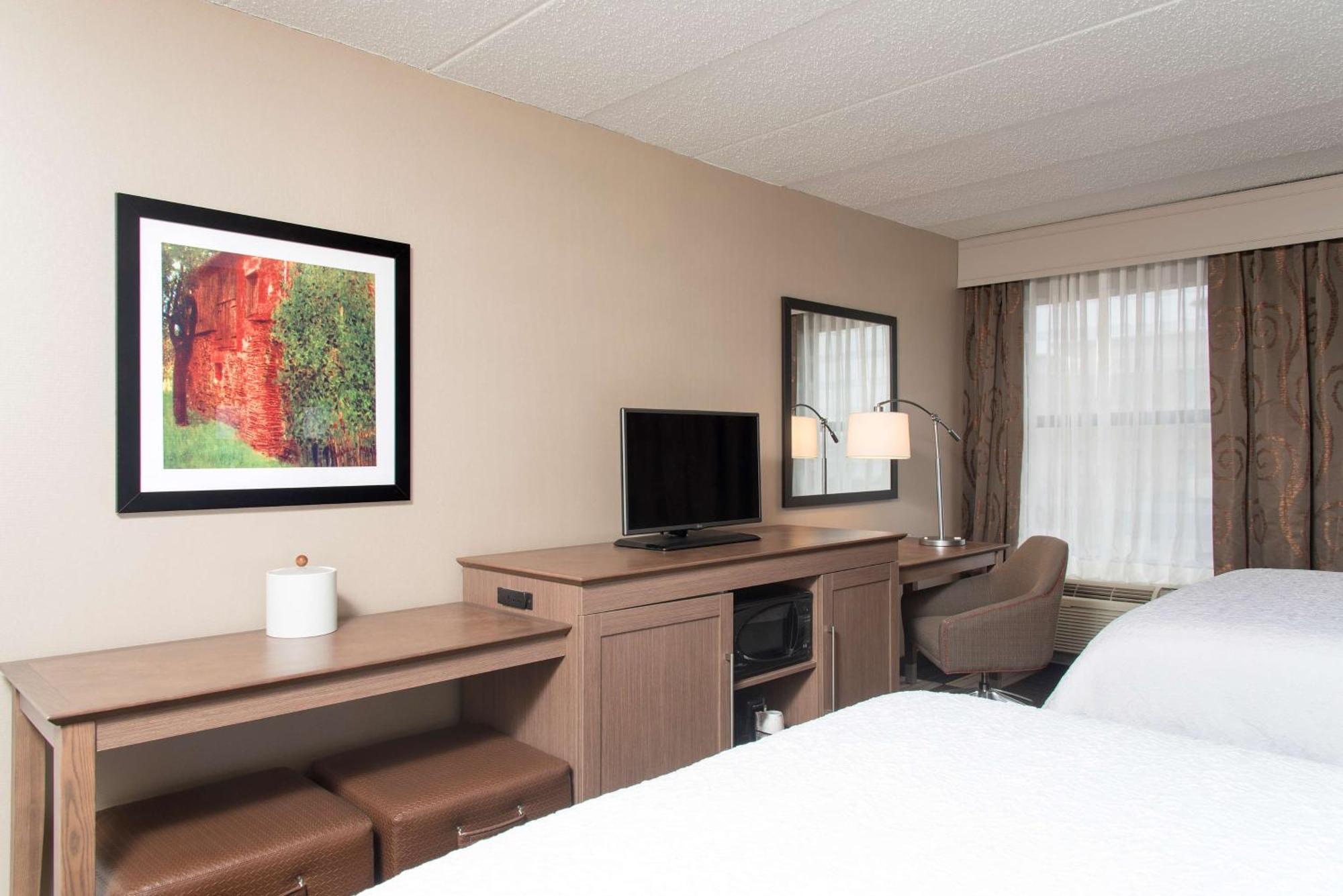 Hampton Inn Columbus/Taylorsville Edinburgh Bagian luar foto