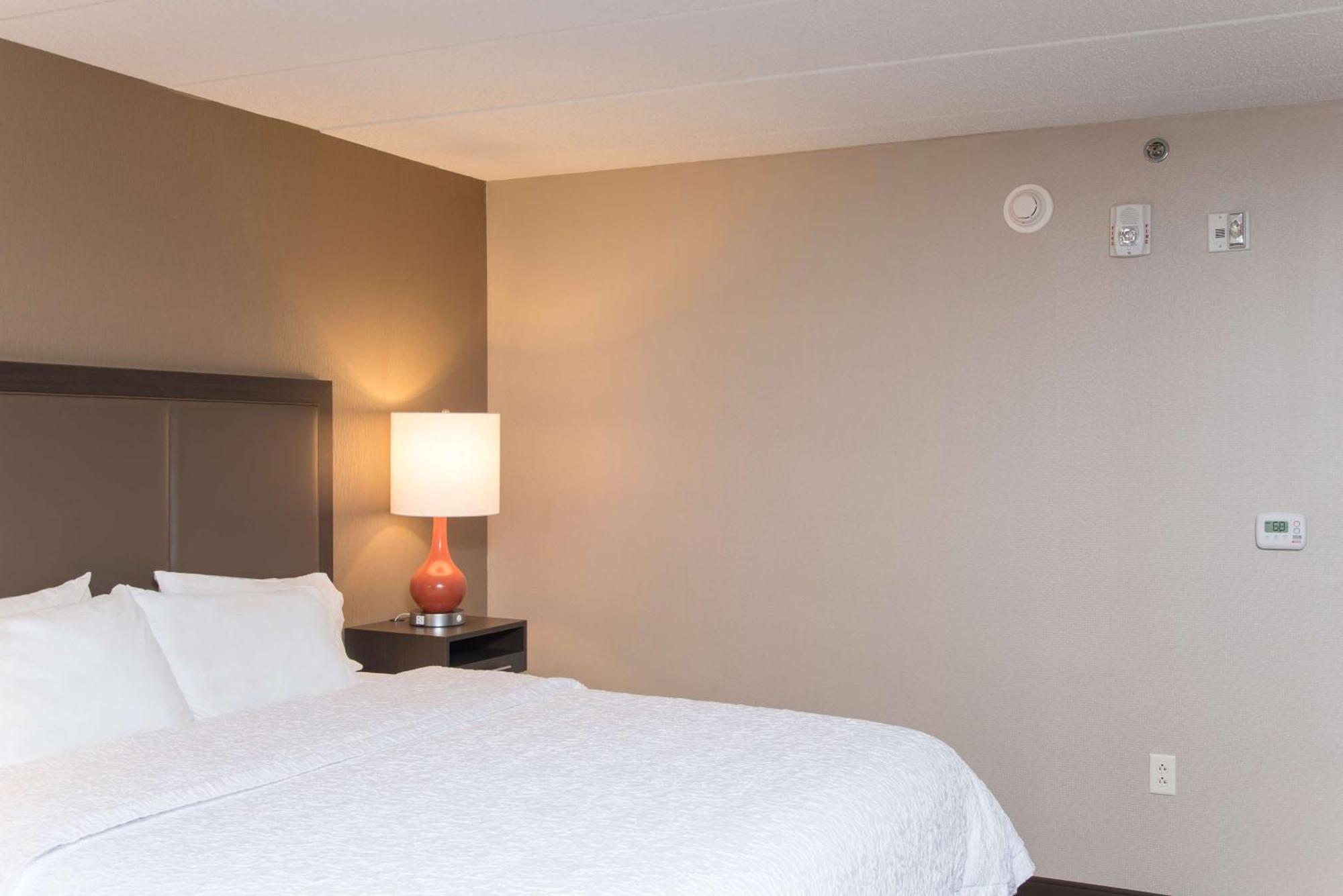 Hampton Inn Columbus/Taylorsville Edinburgh Bagian luar foto